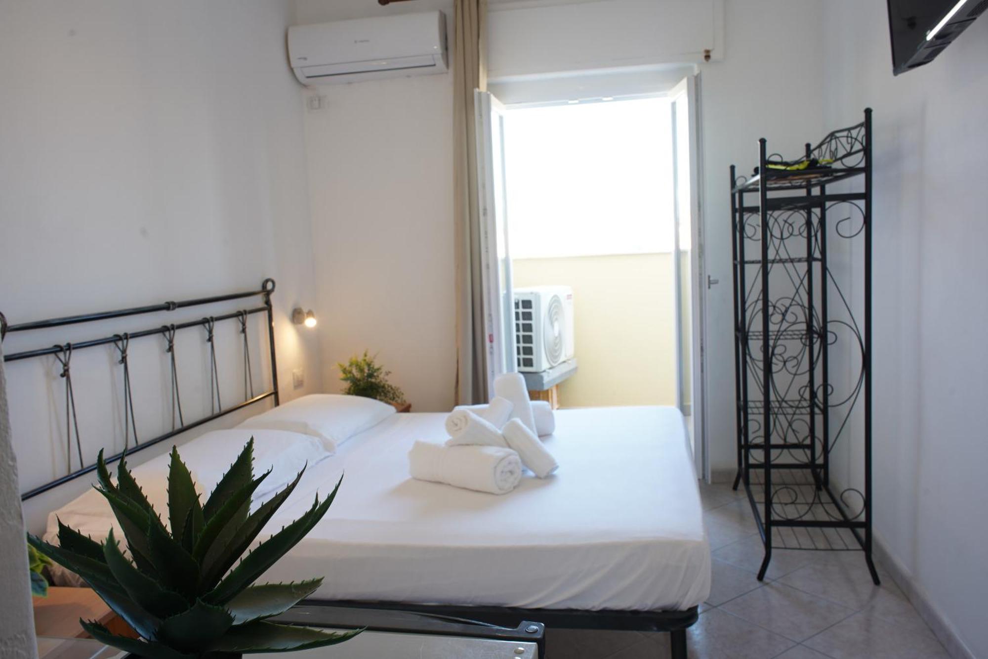 Oasis Guest House Alghero Exterior foto